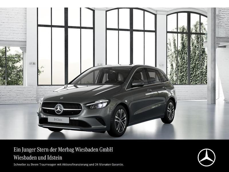Mountain grau Gebraucht 2024 Mercedes B180 Advanced Van / Kleinbus | 31.790 € (Guter Preis) - Bild 1/4