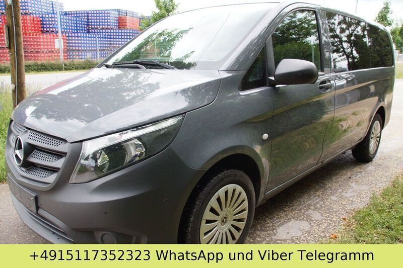 Grau Gebraucht 2021 Mercedes Vito Van / Kleinbus | 24.989 € (Fairer Preis) - Bild 1/4
