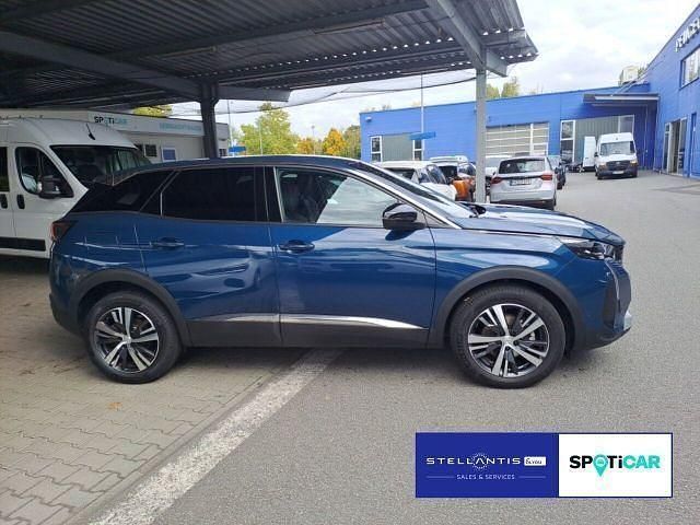Gebraucht Peugeot 3008 Allure 131 PS (96 kW) 2023 Blau SUV