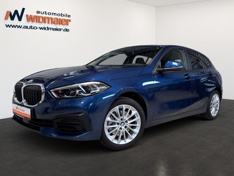 Blau Gebraucht 2024 BMW 118 Comfort Edition Kleinwagen | 28.790 € (Fairer Preis) - Bild 1/4