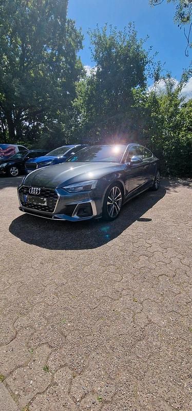Grau Gebraucht 2021 Audi S5 Sportback Comfort Kleinwagen | 41.000 € (Fairer Preis) - Bild 1/4