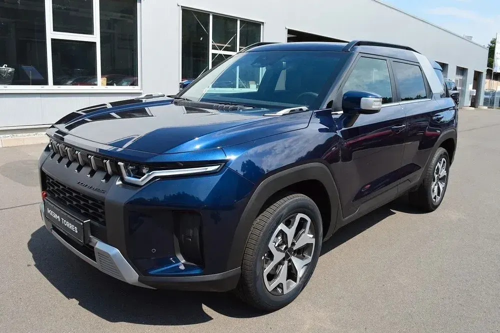 Neu KGM Torres 163 PS (119 kW) 2026 Blau SUV