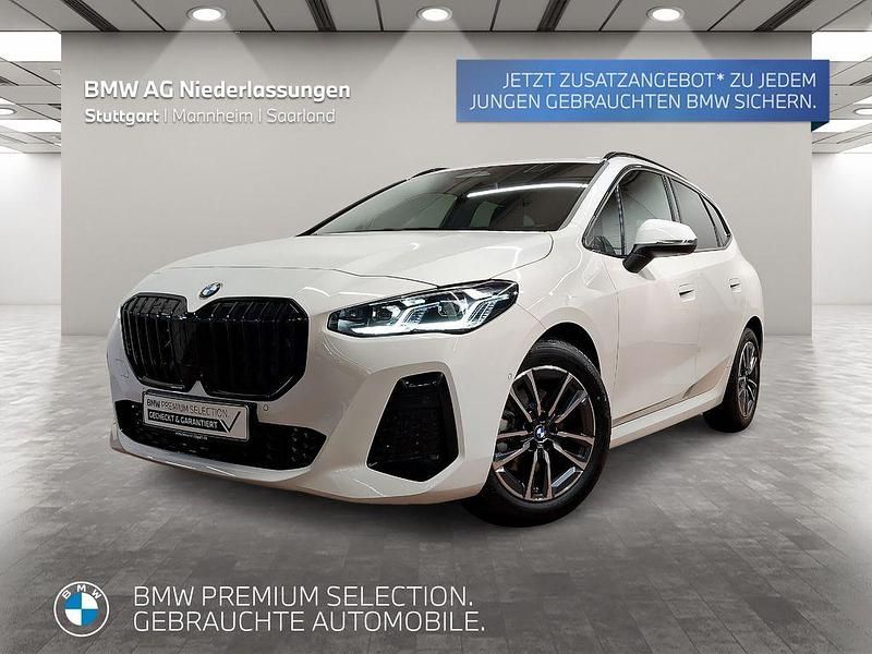 Weiß Gebraucht 2024 BMW 218 Active Tourer Efficient Dynamics Van / Kleinbus | 33.890 € (Etwas zu teuer) - Bild 1/3