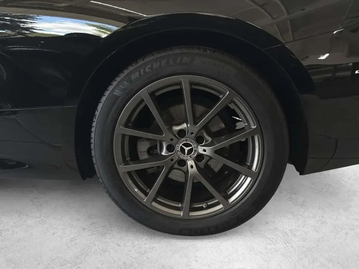 Gebraucht Mercedes CLE180 Avantgarde 170 PS (125 kW) 2025 Schwarz Coupé