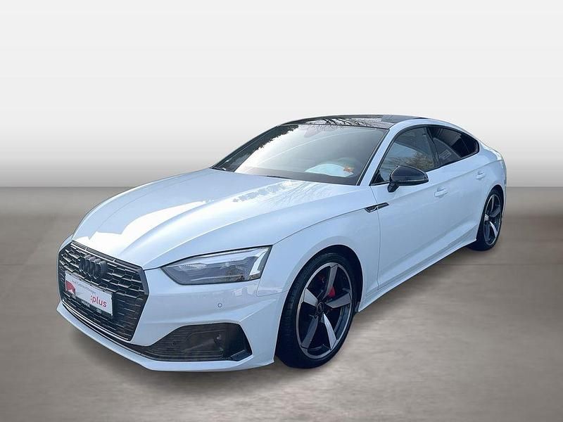 Gebraucht Audi A5 Sportback Advanced 204 PS (150 kW) 2022 Gletscherweiß Kleinwagen