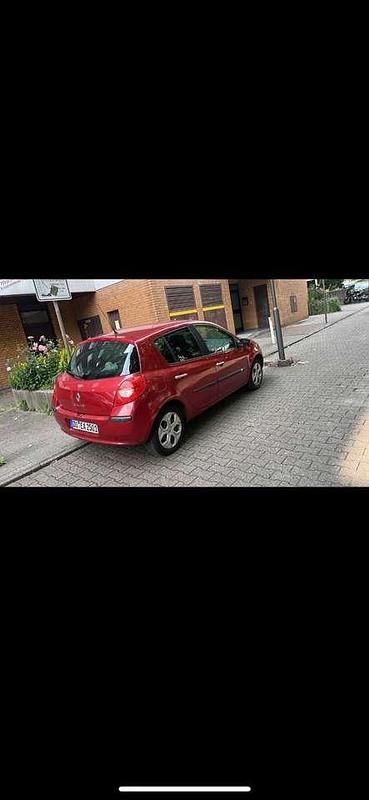 Gebraucht Renault Clio II 101 PS (74 kW) 2008