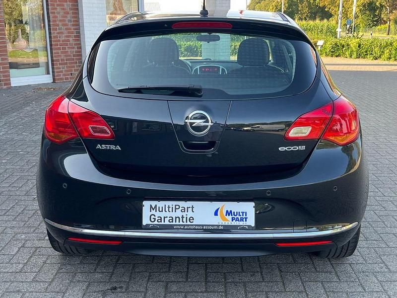 Gebraucht Opel Astra Active 87 PS (63 kW) 2013 Schwarz Limousine