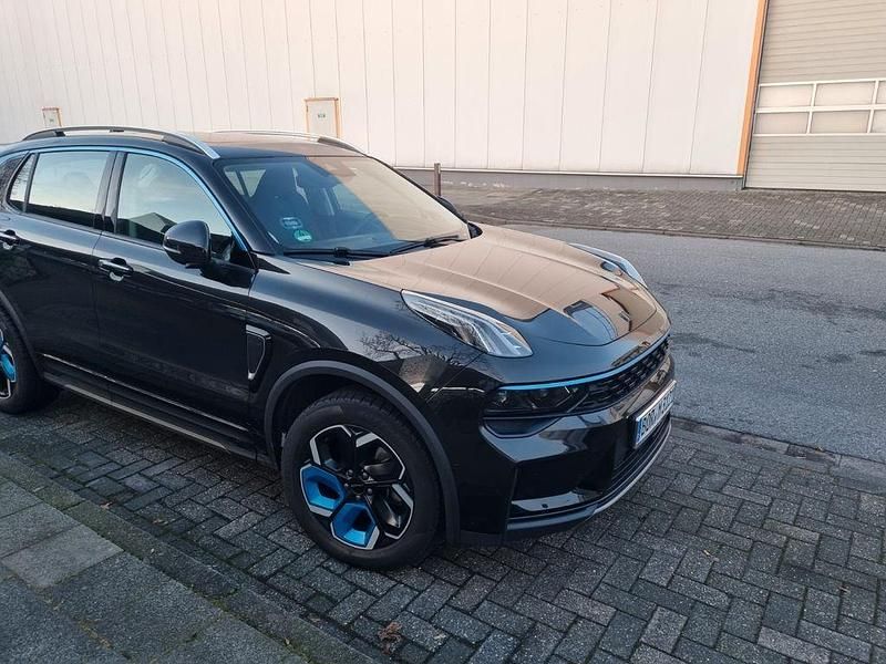 Schwarz Gebraucht 2022 Lynk & Co 01 SUV | 21.000 € (Fairer Preis) - Bild 1/3