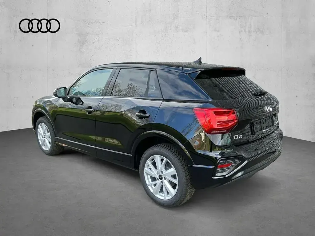 Używany Audi Q2 Advanced 150 KM (110 kW) 2025 Czarny SUV