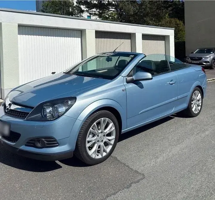 Gebraucht Opel Astra 105 PS (77 kW) 2006 Blau Cabrio