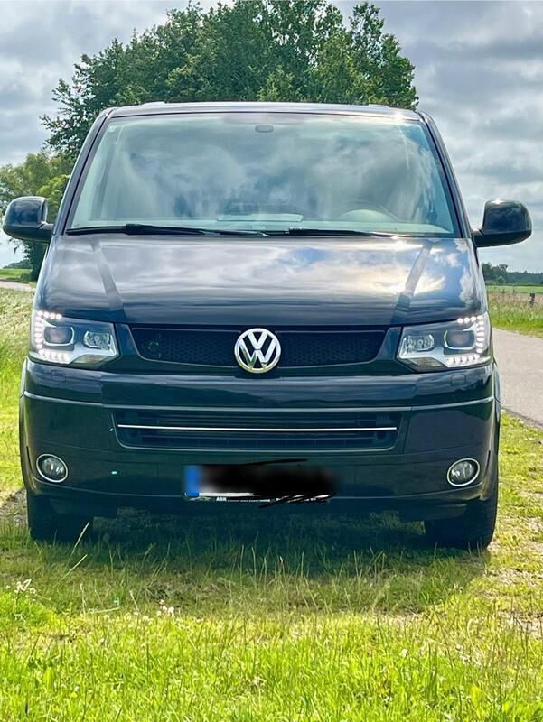 Schwarz Gebraucht 2014 VW T5 Highline Van | 29.000 € - Bild 1/4