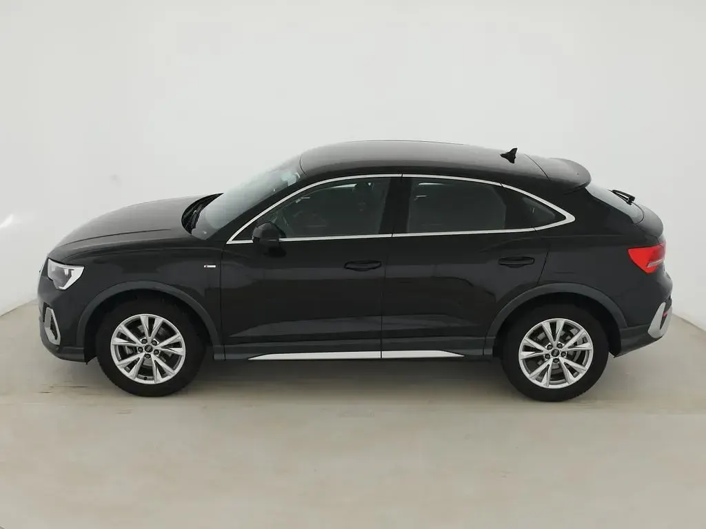 Gebraucht Audi Q3 Sportback S-Line 150 PS (110 kW) 2023 Schwarz SUV