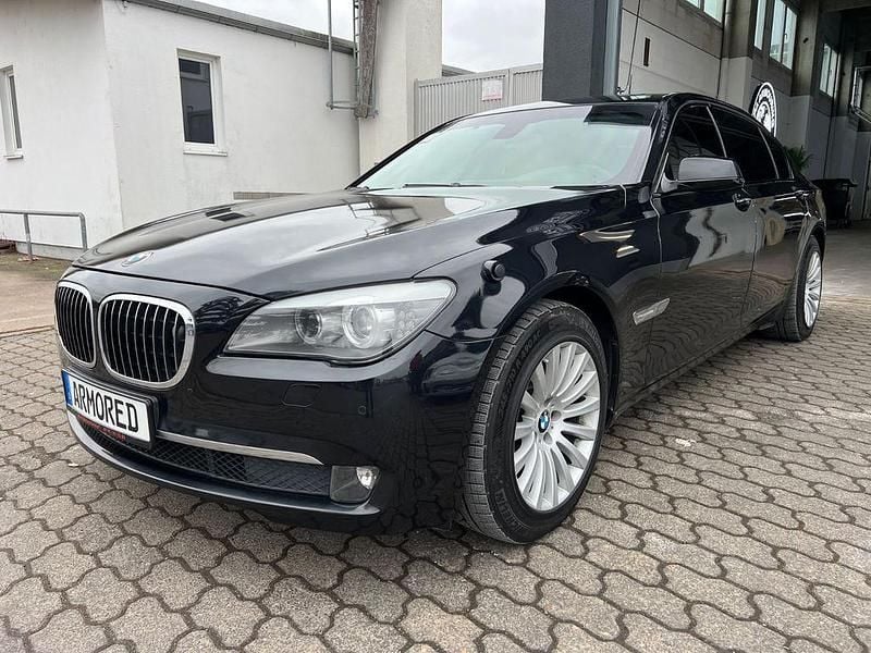 Gebraucht BMW 750L 408 PS (300 kW) 2009 Schwarz Limousine