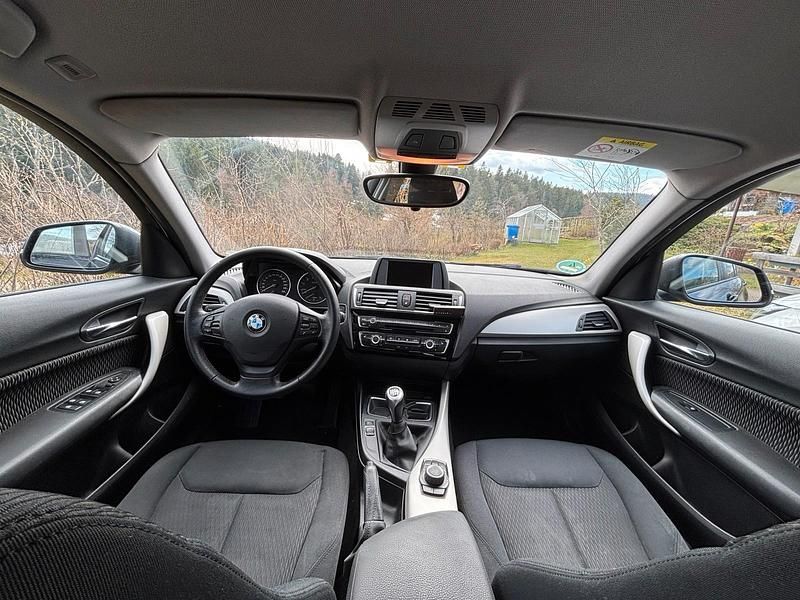 Gebraucht BMW 116 109 PS (80 kW) 2016 Schwarz Kleinwagen