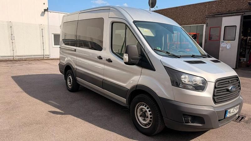 Usata Ford Transit 131 CV (96 kW) 2017 Argento Monovolume