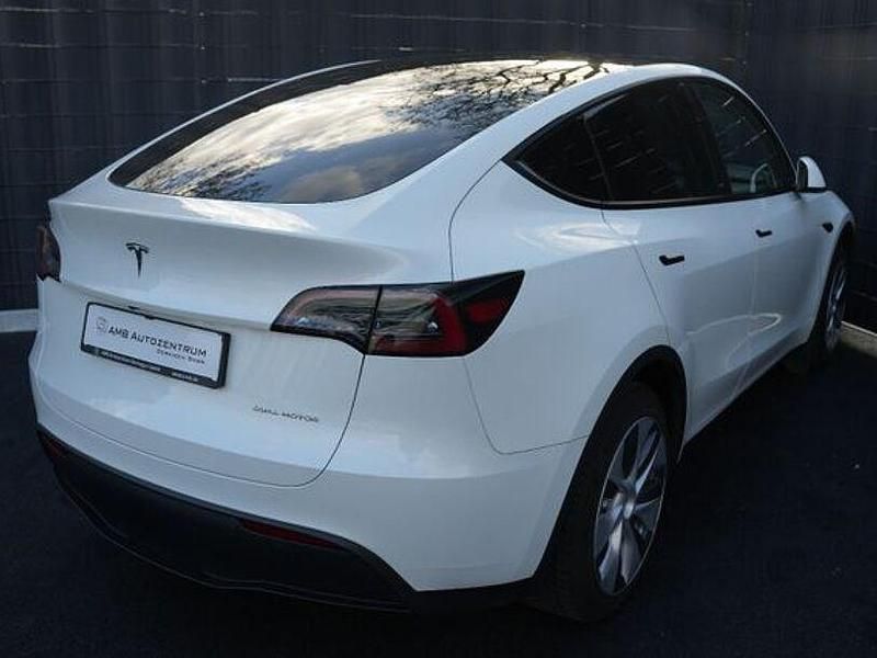 Gebraucht Tesla Model Y 378 kW (514 PS) 2024 Weiß SUV