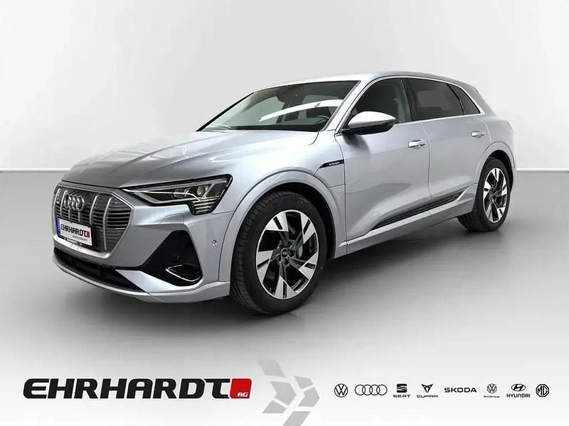 Silber Gebraucht 2022 Audi e-tron S-Line SUV | 34.990 € (Fairer Preis) - Bild 1/3