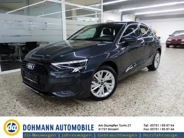 Manhattangrau metallic Gebraucht 2023 Audi A3 | 27.845 € (Fairer Preis) - Bild 1/4