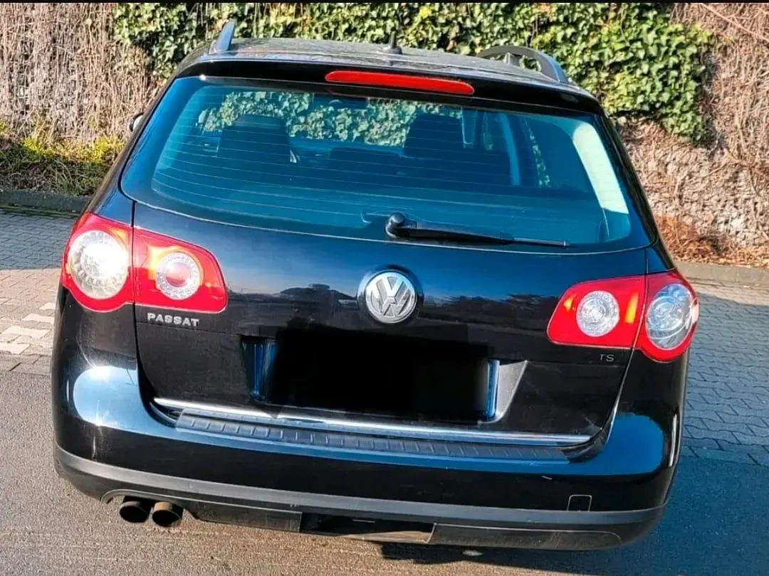 Gebraucht VW Passat 160 PS (117 kW) 2008 Schwarz Kombi