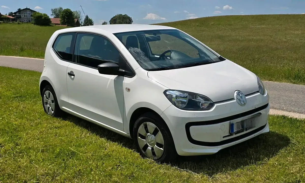 Gebraucht VW up! 75 PS (55 kW) 2012 Weiß Kleinwagen