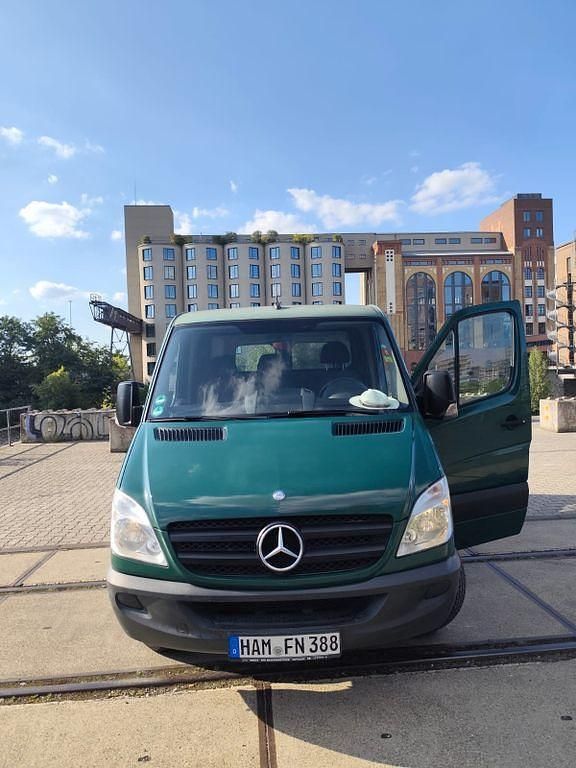 Grün Gebraucht 2011 Mercedes Sprinter Van | 10.990 € (Guter Preis) - Bild 1/4