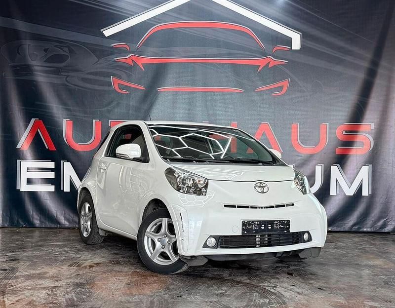 Gebraucht Toyota iQ 68 PS (50 kW) 2009 Weiß Kleinwagen