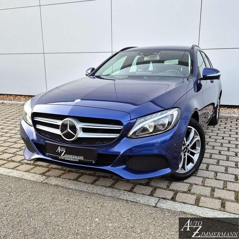 Gebraucht Mercedes C220 170 PS (125 kW) 2014 Blau Kombi