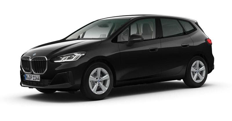 Schwarz Gebraucht 2024 BMW 218 Active Tourer Comfort Edition Van / Kleinbus | 32.831 € (Fairer Preis) - Bild 1/4