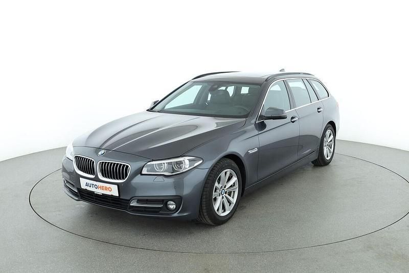 Grau Gebraucht 2016 BMW 530 Kombi | 24.950 € (Fairer Preis) - Bild 1/3