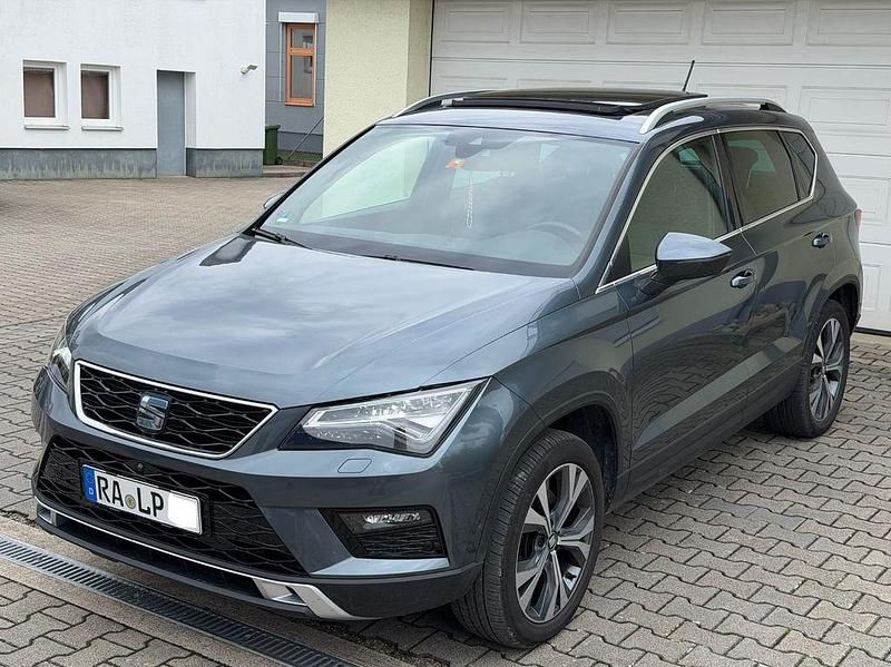 Gebraucht Seat Ateca 4Drive 190 PS (139 kW) 2017 Grau SUV