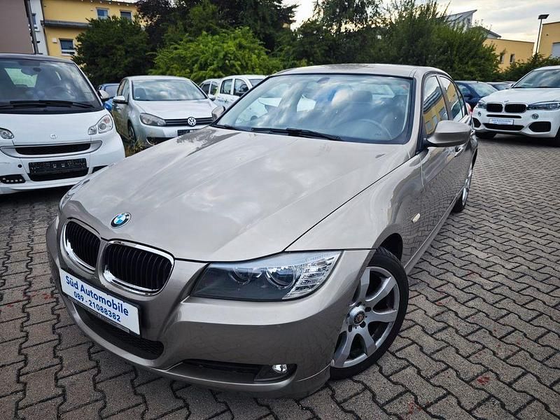 Gebraucht 2010 BMW 318 Limousine | 3.690 € (Superpreis) - Bild 1/4