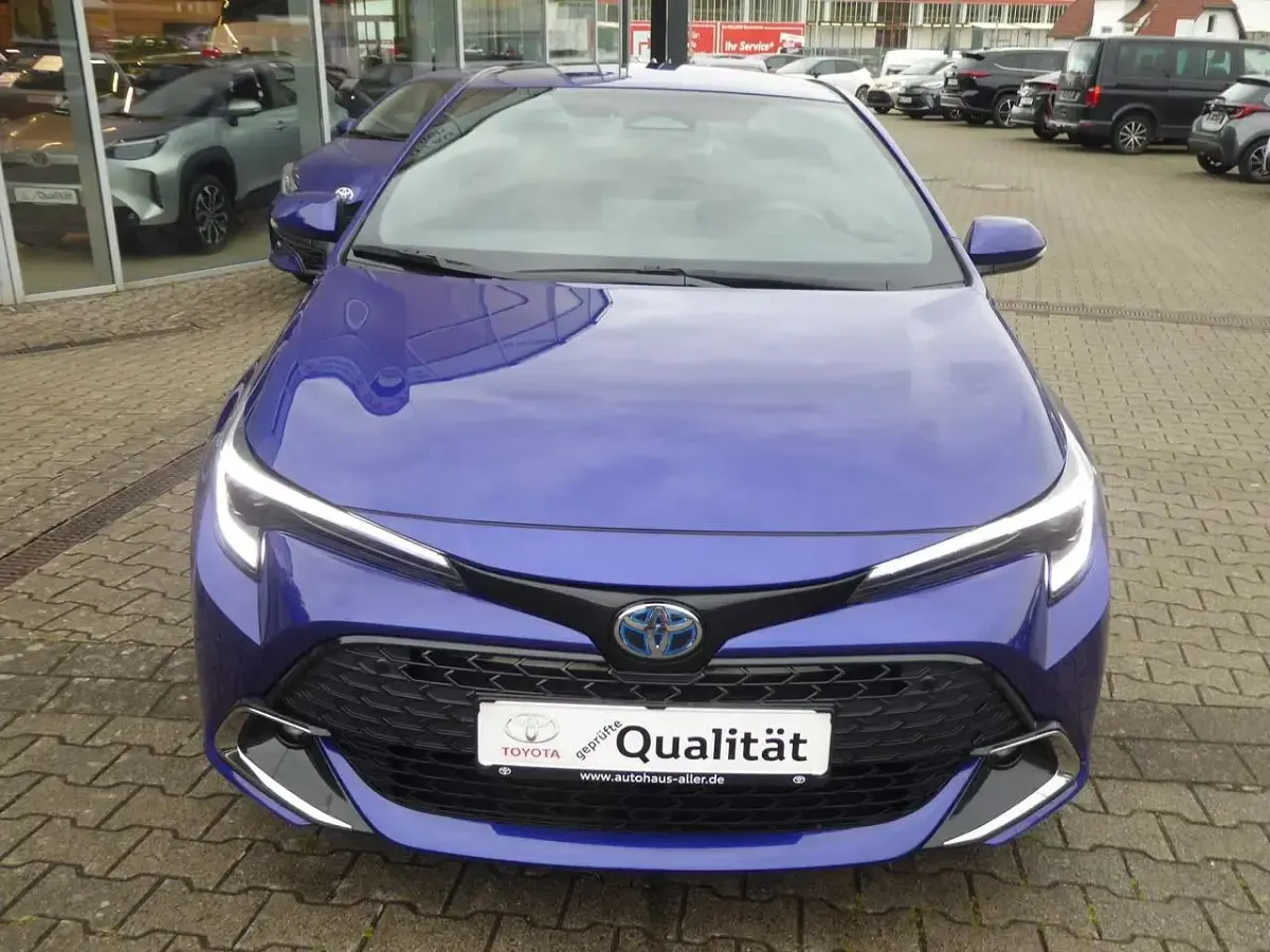 Gebraucht Toyota Corolla Team 98 PS (72 kW) 2024 Juniper blue Kleinwagen