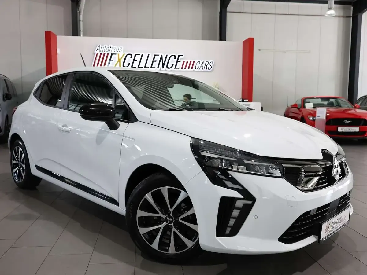 Gebraucht Mitsubishi Colt Plus 67 PS (49 kW) 2024 Polar white Kleinwagen
