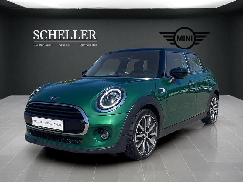 British racing green iv Gebraucht 2021 Mini Cooper Chili Kleinwagen | 21.999 € (Fairer Preis) - Bild 1/4