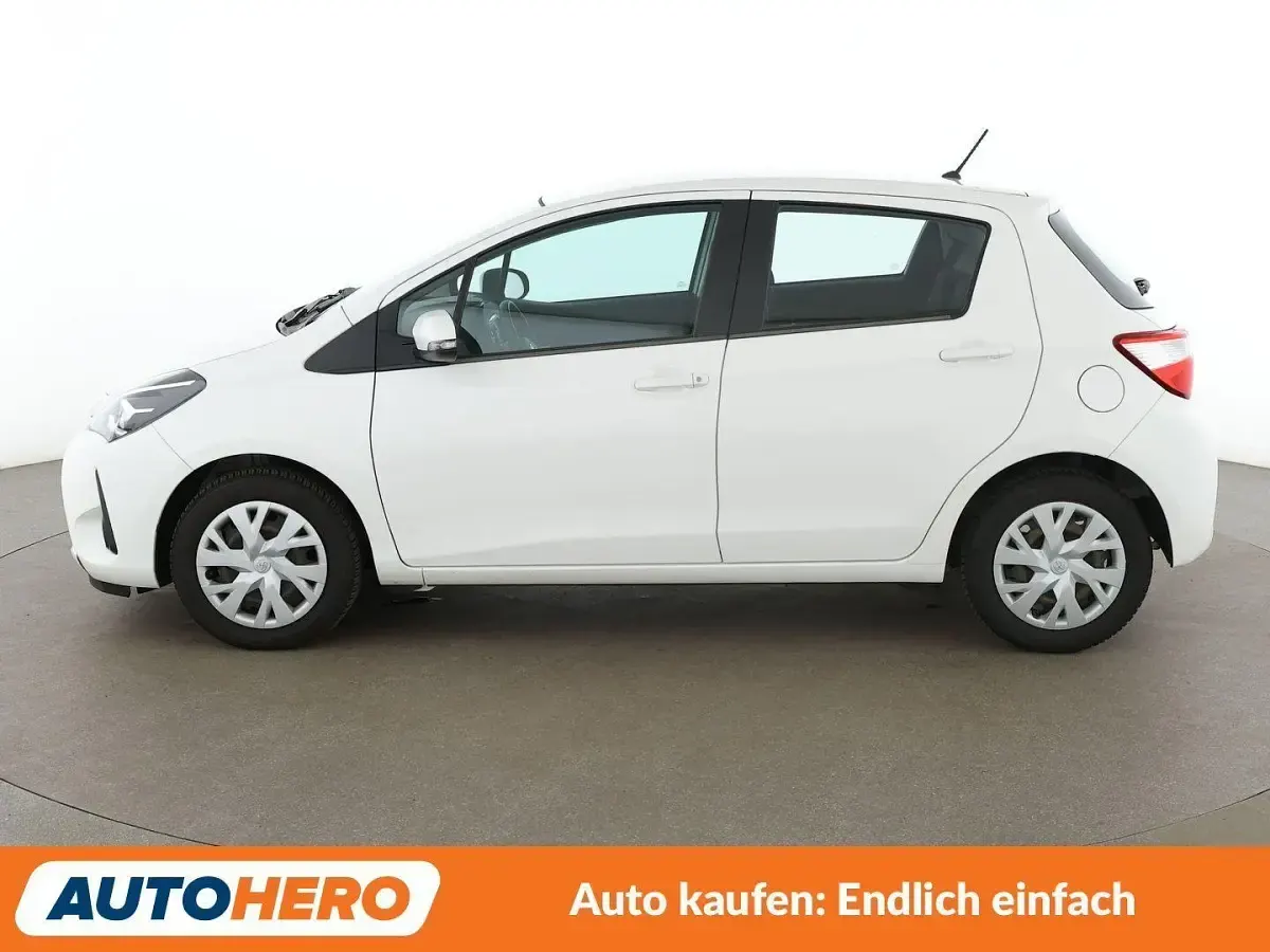 Gebraucht Toyota Yaris Comfort 72 PS (52 kW) 2020 Weiß Kleinwagen