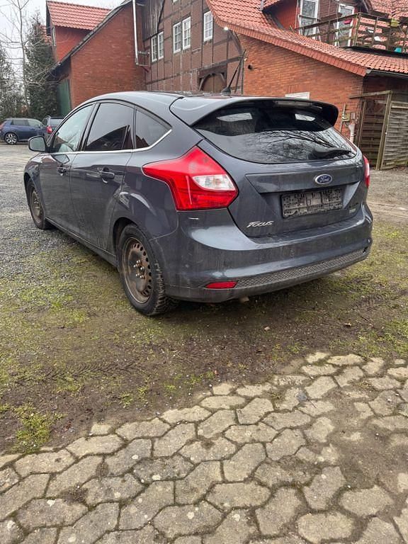 Gebraucht Ford Focus SYNC Edition 125 PS (91 kW) 2014 Grau Limousine