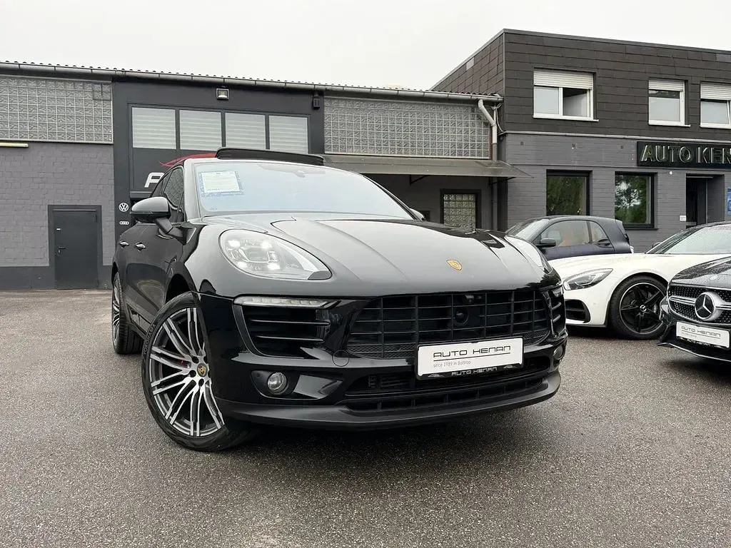 Używany Porsche Macan 252 KM (185 kW) 2016 Czarny SUV