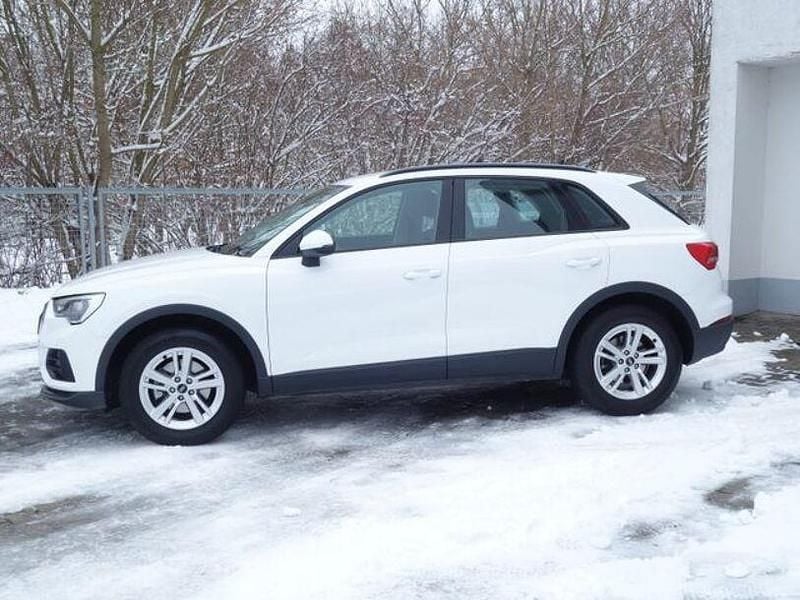 Gebraucht Audi Q3 Advanced 150 PS (110 kW) 2022 Weiß SUV