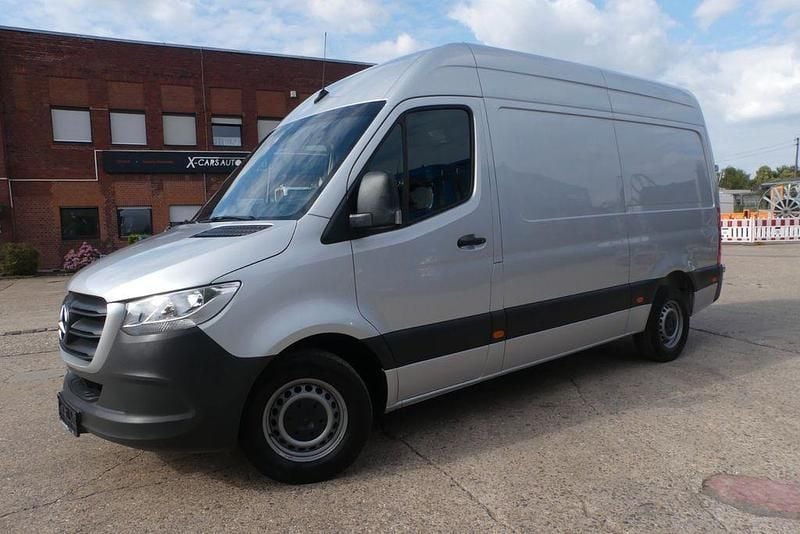 Silber Gebraucht 2019 Mercedes Sprinter Van | 32.950 € (Superpreis) - Bild 1/4