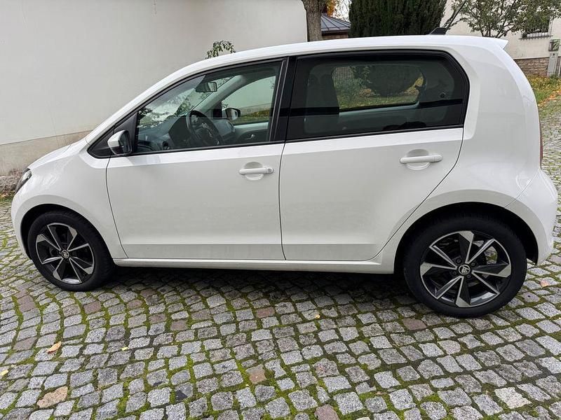 Gebraucht Skoda Citigo-e IV Best of 61 kW (83 PS) 2020 Weiß Kleinwagen