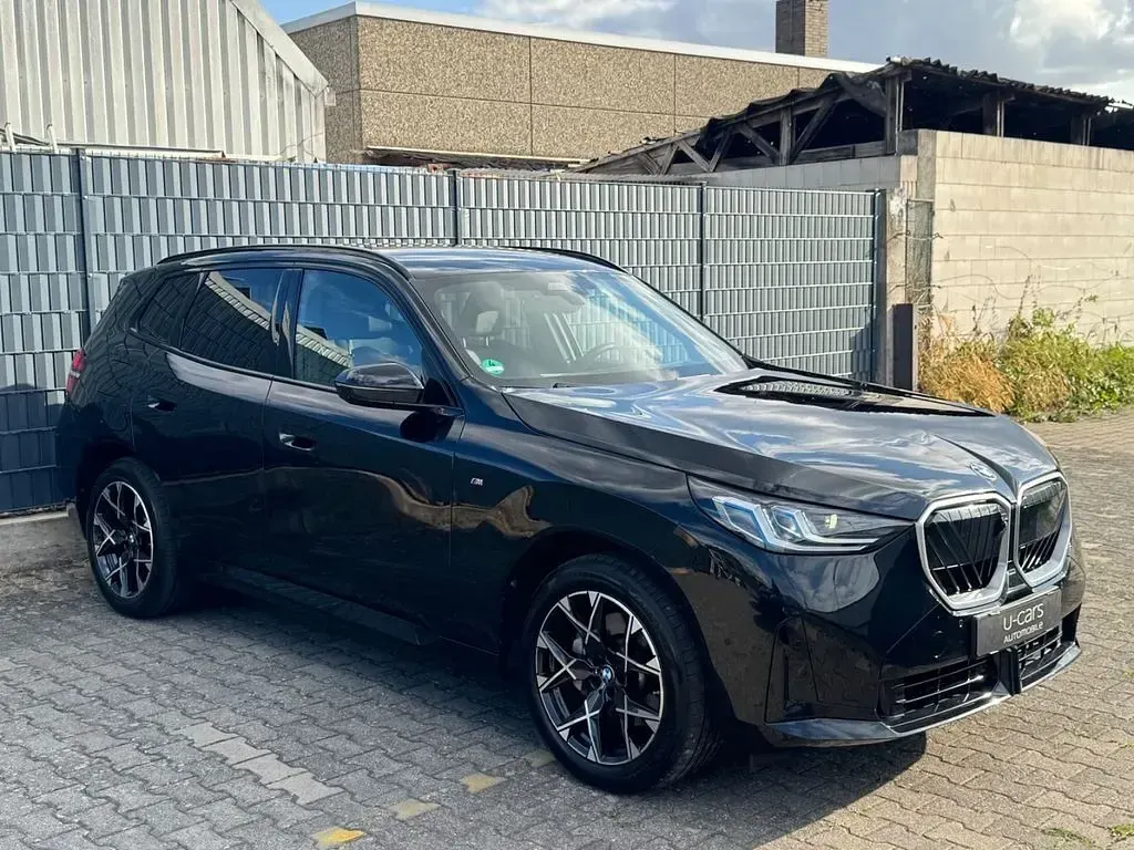 Gebraucht BMW X3 M Sport 303 PS (222 kW) 2025 Schwarz SUV