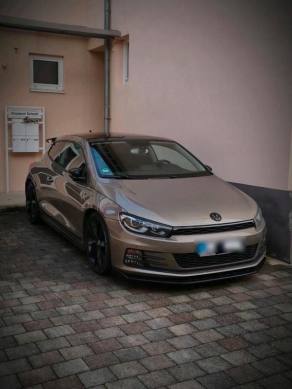 Gold Gebraucht 2016 VW Scirocco Coupé | 15.000 € (Guter Preis) - Bild 1/4