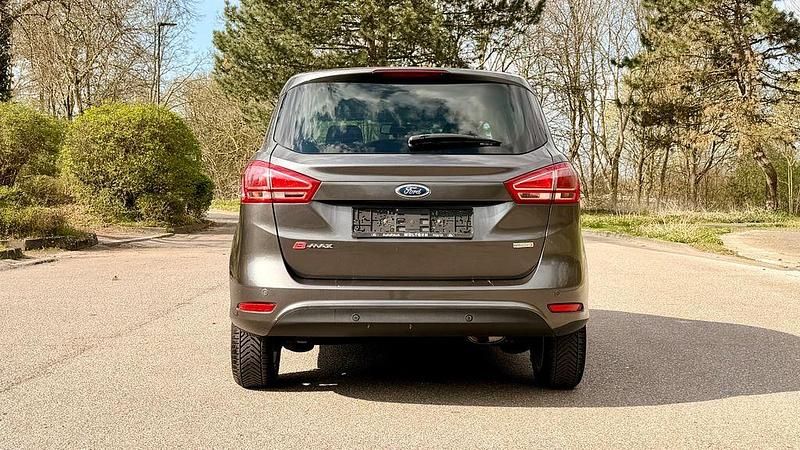 Gebraucht Ford B-MAX Titanium 101 PS (74 kW) 2015 Grau Van / Kleinbus