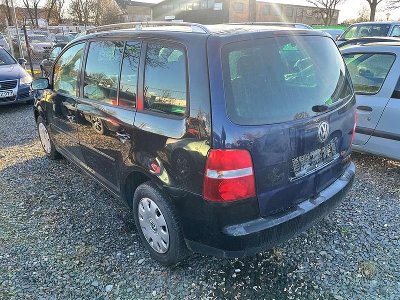 Gebraucht VW Touran Highline 140 PS (102 kW) 2005 Schwarz Van / Kleinbus