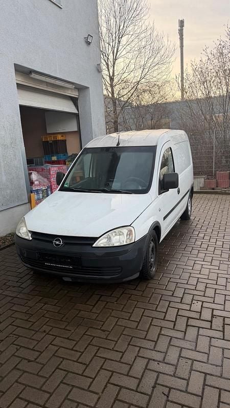 Usado Opel Combo 75 CV (55 kW) 2010 Blanco Monovolumen