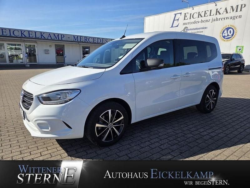 Arktikweiss Gebraucht 2023 Mercedes Citan 113 Kombi | 27.990 € (Etwas zu teuer) - Bild 1/4