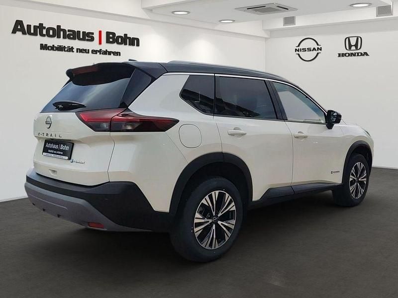 Gebraucht Nissan X-Trail N-Connecta 158 PS (116 kW) 2024 Weiß SUV