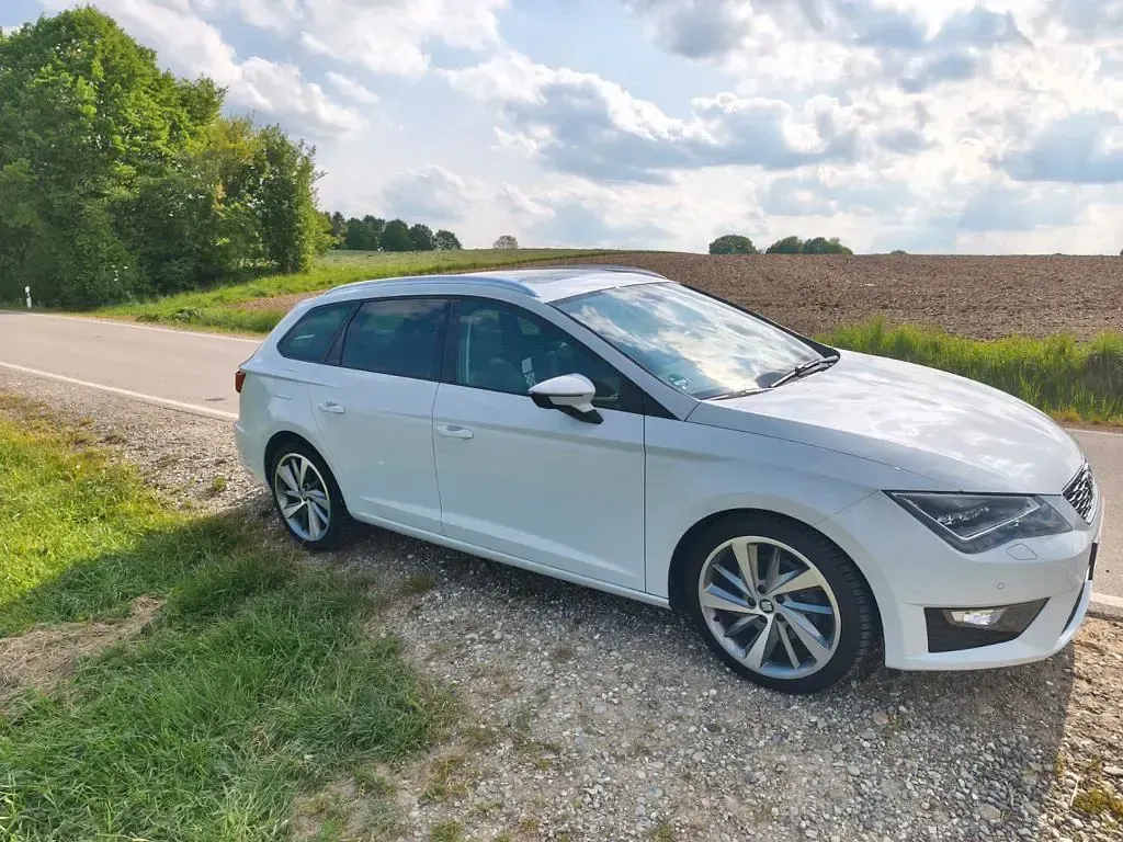Gebraucht Seat Leon ST FR 150 PS (110 kW) 2015 Weiß Kombi