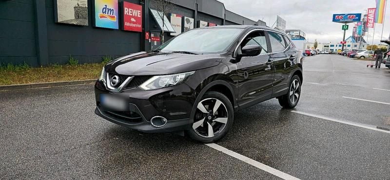 Violet Gebraucht 2016 Nissan Qashqai SUV | 9.500 € (Fairer Preis) - Bild 1/4
