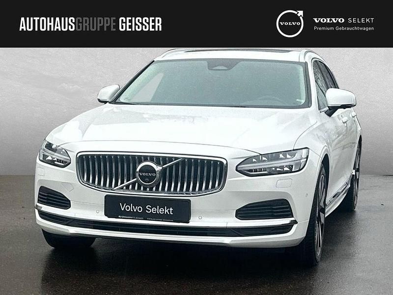 Crystal weiß perleffekt Gebraucht 2025 Volvo V90 Plus Kombi | 46.750 € (Superpreis) - Bild 1/4
